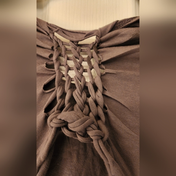 Affliction Women's Spades scoopneck tee size Med - Picture 6 of 9